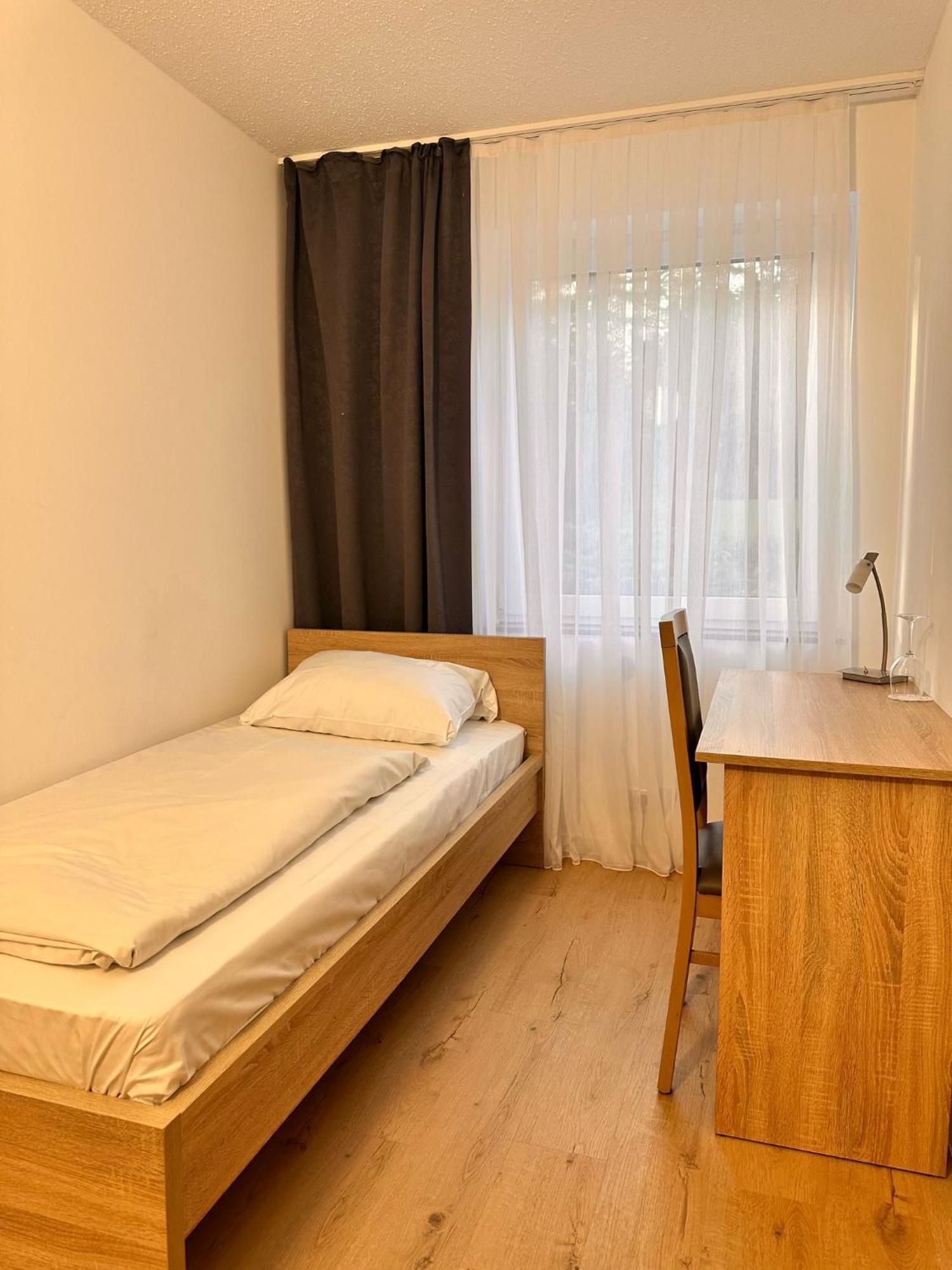 Hotel Erlenstegen Nuremberg ภายนอก รูปภาพ