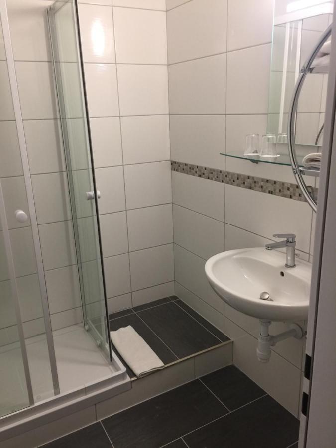 Hotel Erlenstegen Nuremberg ภายนอก รูปภาพ